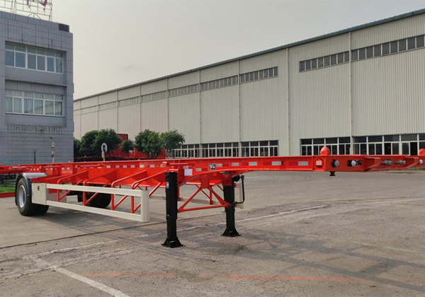 集装箱运输半挂车